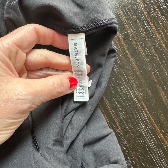 Athleta leggings black size large tall like new condition - Picture 4 of 4